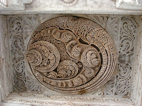 Delicate Marble carving at Dilwara Temples