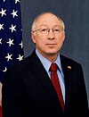 Ken Salazar oficiální DOI portrait.jpg