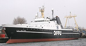 The German factory ship Kiel NC 105 Kiel (Ship 1973) -Deutsche Fischfang Union- Cuxhaven 2008 by-RaBoe 01.jpg