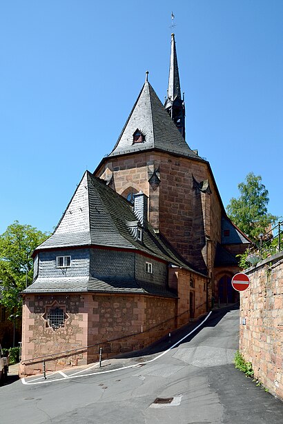 So kommt man zu der Kugelkirche mit den Öffentlichen - Mehr zum Ort Hier