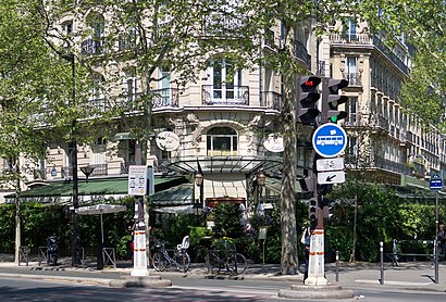 How to get to La Closerie des Lilas with public transit - About the place