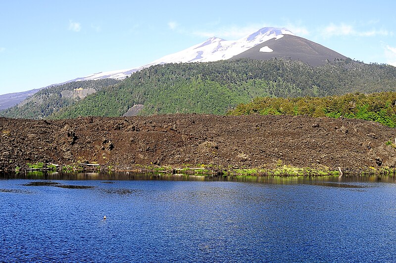 File:Laguna Arco Iris 7.jpg