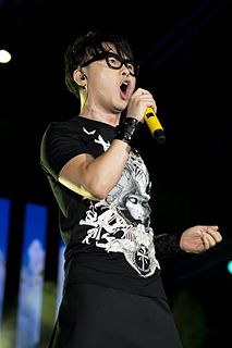 Lee Seung-hwan South Korean singer