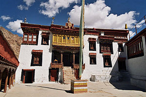 Likir-Gompa-02.jpg