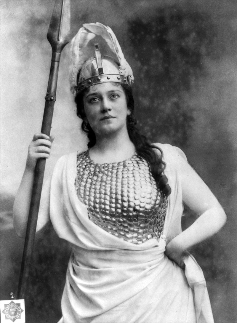 Lillian Nordica as Brunnhilde cph.3a02922.jpg