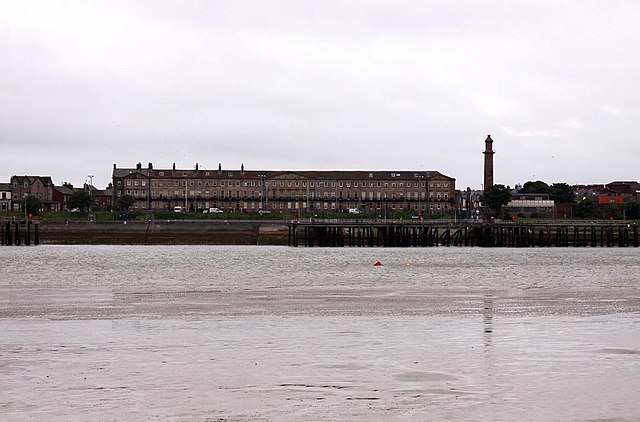 Image: Looking across the Wyre estuary to Fleetwood   geograph.org.uk   3139781