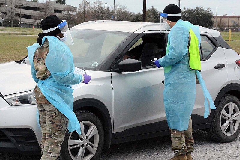 File:Louisiana National Guard - COVID tests at Lakefront Arena, New Orleans 5 Jan 2022 - 02.jpg