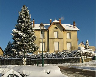 <span class="mw-page-title-main">École-Valentin</span> Commune in Bourgogne-Franche-Comté, France