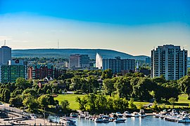 Horizonte de Marina Hull Gatineau (41114203992) .jpg