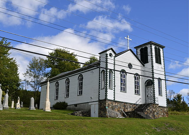 Mary of the Mountain Church in Hunter