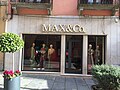 Миниатюра для Файл:Max&amp;Co. Nuoro.jpg