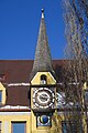 Gebäude des Max-Josef-Stift in München-Bogenhausen, Ansicht Uhrturm