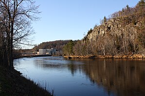 MenomineeRiverNiagara WisconsinUS141.jpg