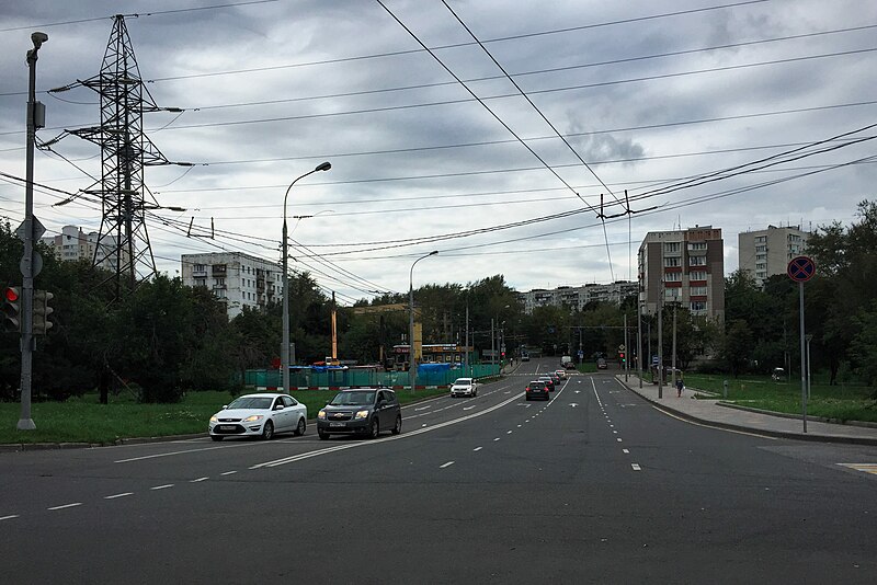 File:Moscow, Tsandera Street and Zvyozdny Boulevard (30827241604).jpg