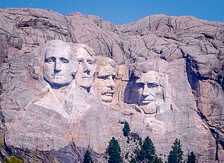 <span class="mw-page-title-main">Mount Rushmore</span> Mountain in the US featuring a sculpture of four presidents