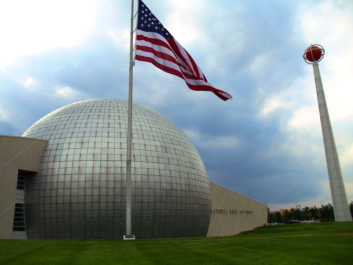 Naismith Memorial Basketball Hall of Fame - Wikipedia