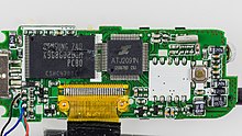 Interior of a small unbranded flash-based DAP Noname MP3 player - case removed-6800.jpg