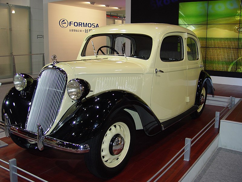 Datei:Old Skoda Rapid 2.jpg