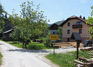 <span class="mw-page-title-main">Otok, Cerknica</span> Place in Inner Carniola, Slovenia