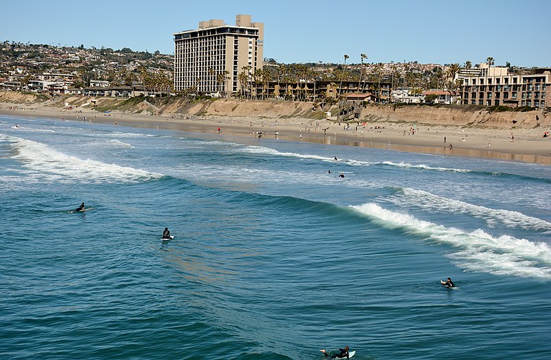 File:Pacific Beach, San Diego, CA, USA - panoramio (32).jpg