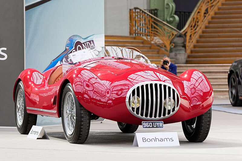 File:Paris - Bonhams 2017 - Osca-Maserati 1.5 litre barchetta évocation - 1957 - 006.jpg