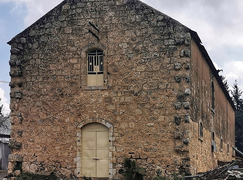 File:PikiWiki Israel 76627 in the courtyard of latrun monastery.jpg