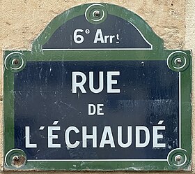 Voir la plaque.