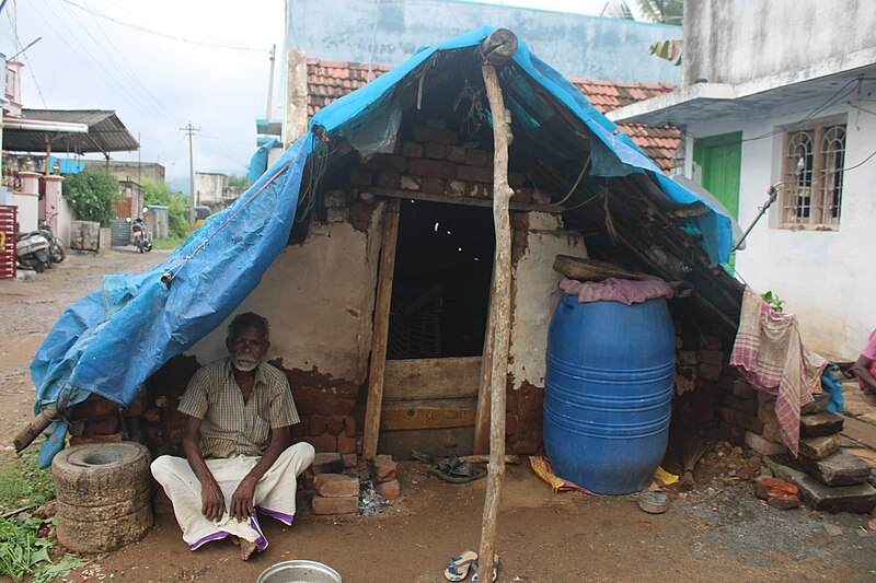 File:Poverty in India.jpg