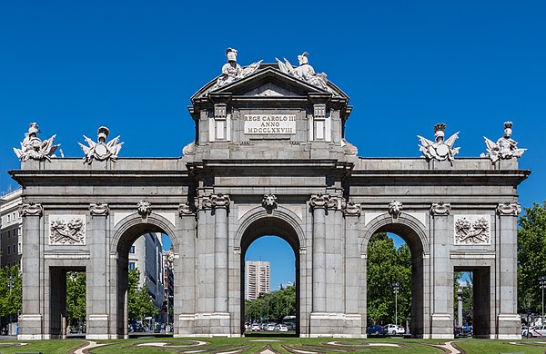 Image: Puerta de Alcalá, Madrid, España, 2017 05 18, DD 14