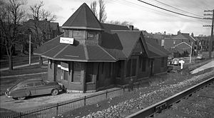 Riverdale Railway Station pictures-r-1345.jpg