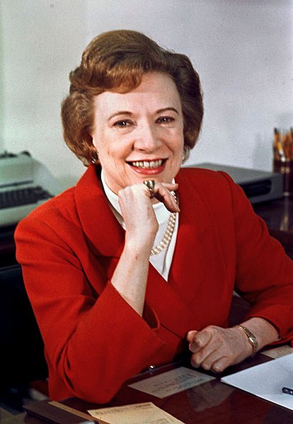 File:Rose Mary Woods photo portrait as personal secretary to the President, color, seated.jpg