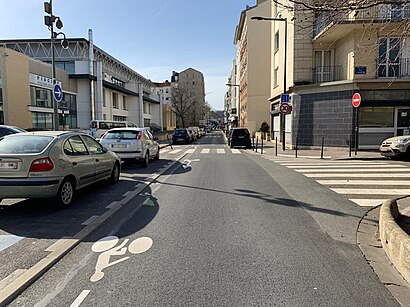 Comment aller à Rue du Vieux Port en transport en commun - A propos de cet endroit