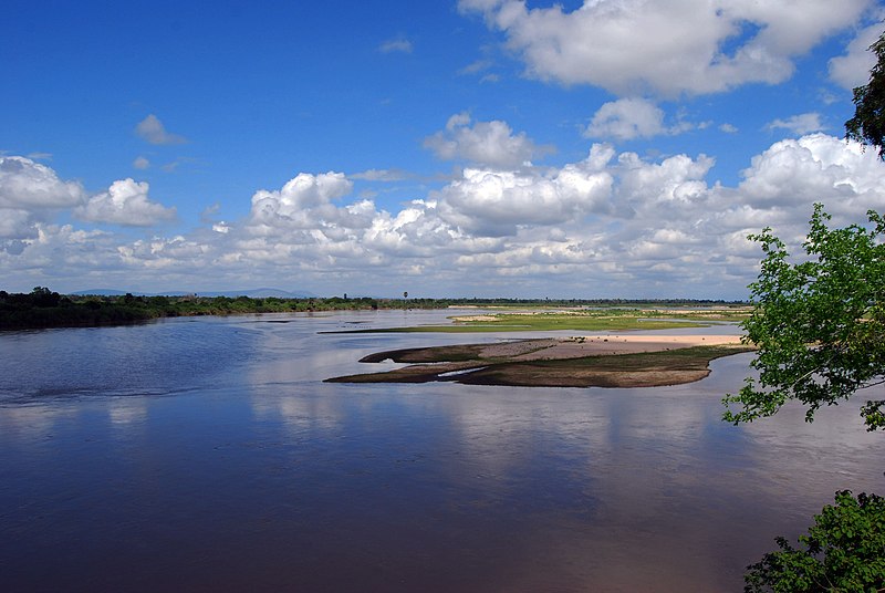 File:Rufiji River, Selous Game Reserve.jpg