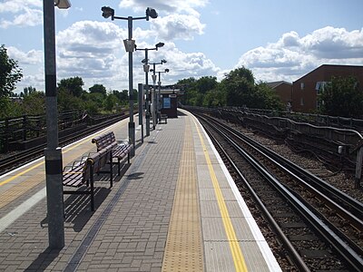 Ruislip Gardens (stanice metra v Londýně)