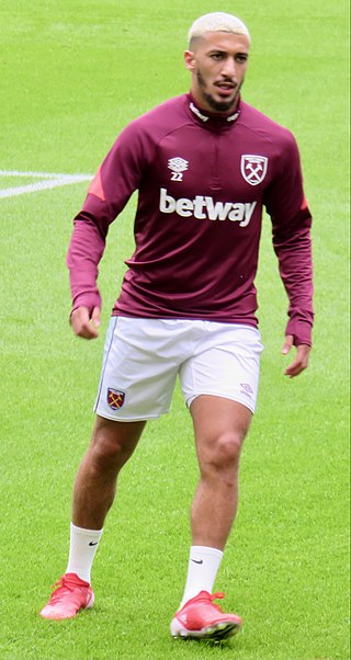 <span class="mw-page-title-main">Saïd Benrahma</span> Algerian footballer (born 1995)