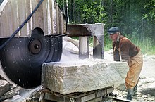 Cutting dolomite in 1994. Saaremaa, Estonia. Saaremaa dolomiit 1994 (04).jpg