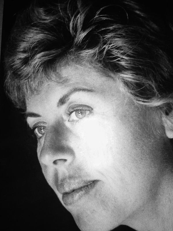 Image: Shulamit Aloni portrait