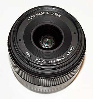 Sigma 19mm F2.8 EX DN