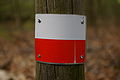 Standard route markings on Dutch long distance hiking routes