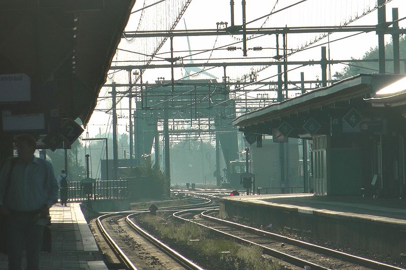 File:Station - Alkmaar - 2011 - panoramio (1).jpg