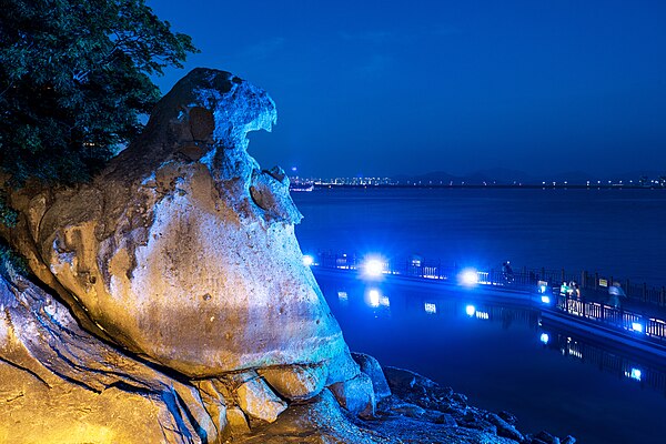 Image: Tafoni and Sandstone, Gatbawi Mokpo South Korea 02