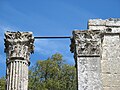 Corinthian capitals, Château-Bas