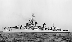 USS Hickox (DD-673) berlangsung dari San Francisco Naval Shipyard pada 23 September 1951.jpg