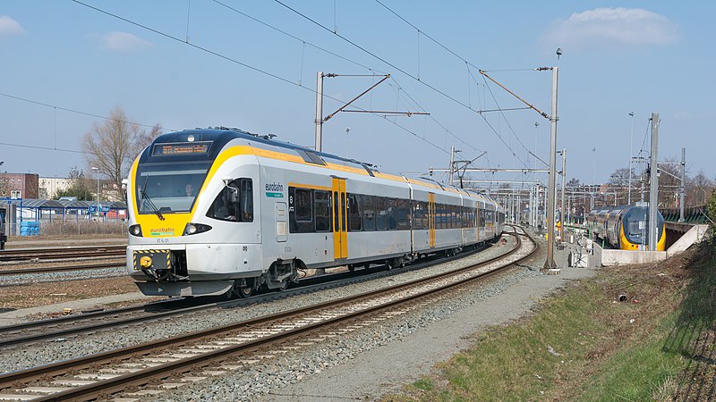 File:Venlo Keolis Eurobahn ET6.01-ET7.01 Hamm (Westf) (40987018032).jpg