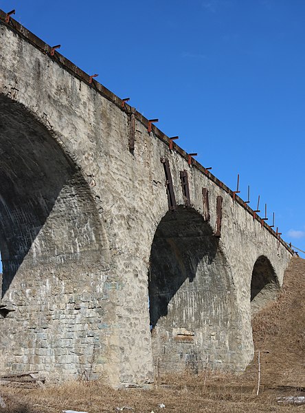 File:Vorokhta Viaduct 2017 G5.jpg