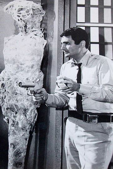 David Hedison as Lee Crane in the episode "Time Lock", 1967