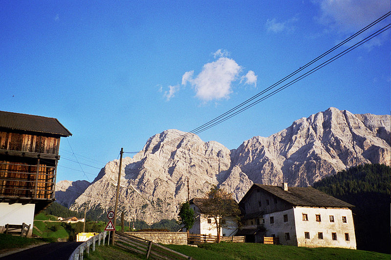 File:Wengen-Miribun.jpg