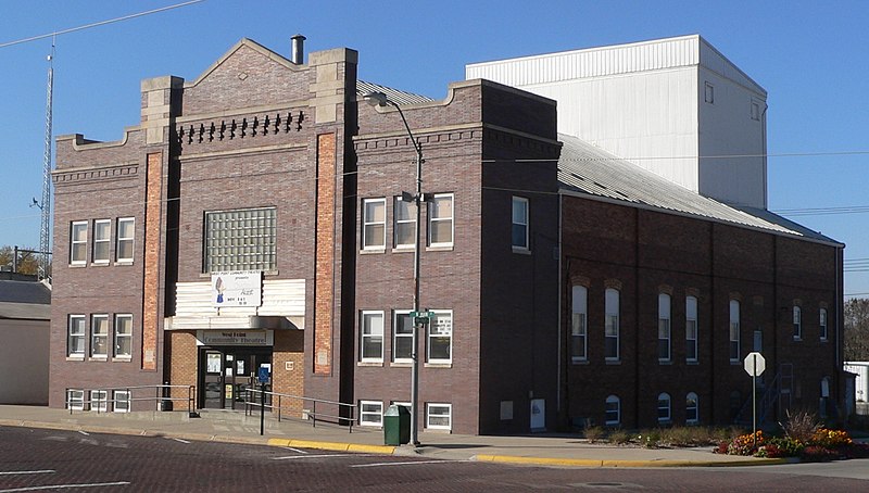 File:West Point, Nebraska city auditorium from NE 2.JPG