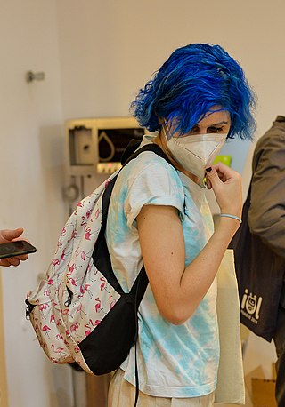 <span class="mw-page-title-main">Blue hair</span> Unnatural coloration