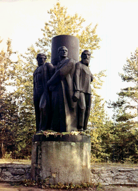 Ww2_victim_memorial_daugavpils.gif